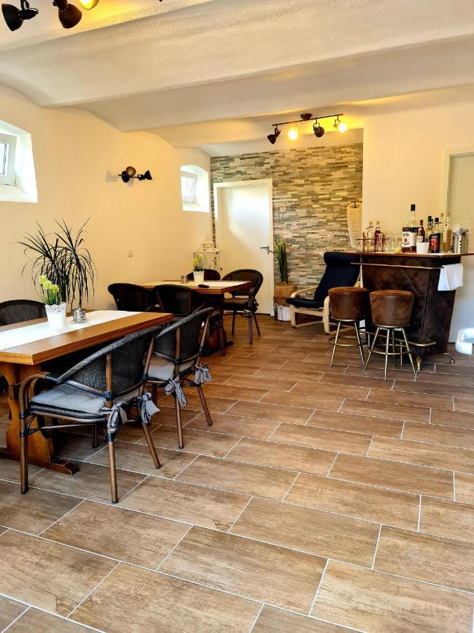 Pension Villaggio Mertesheim Eksteriør billede